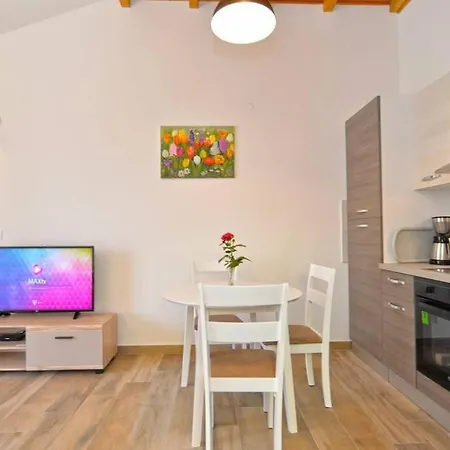 Vesna For 2, Free Parking And Wi-fi *