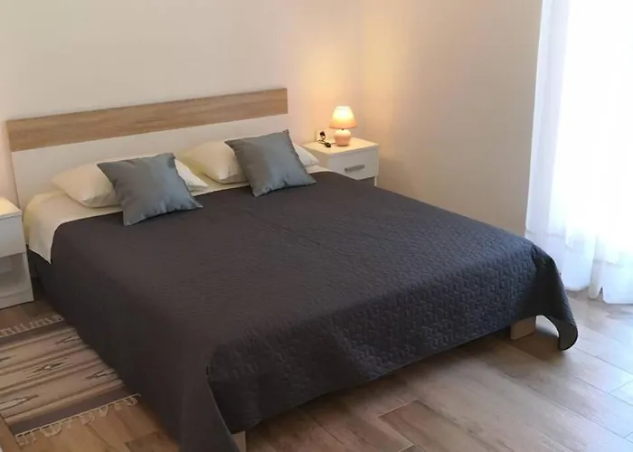 Vesna For 2, Free Parking And Wi-fi Apartman
