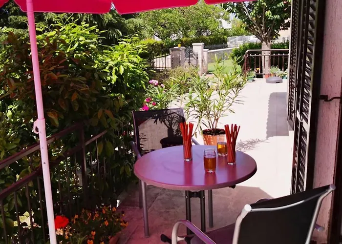 Vesna For 2, Free Parking And Wi-fi Apartman